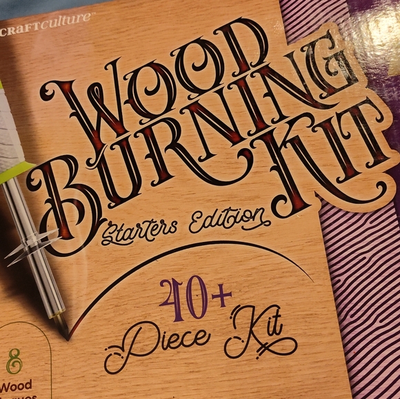 NWT!! Wood Burning Kit - Picture 2 of 8